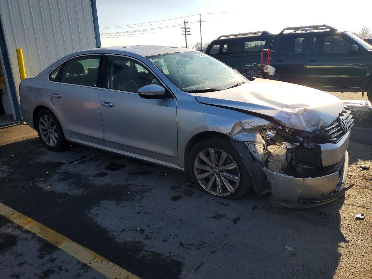 2012 Volkswagen Passat