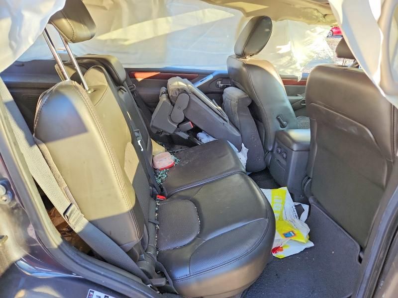 2011 Nissan Pathfinder s