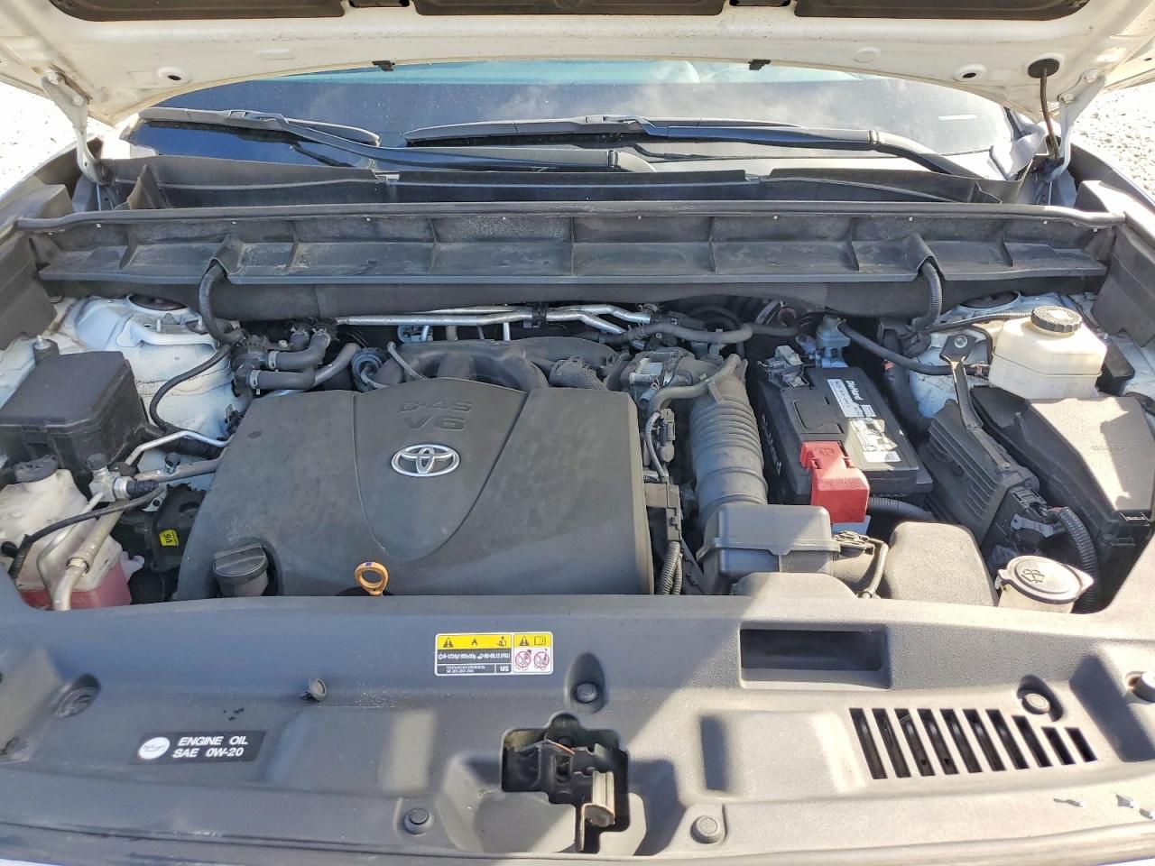 2020 Toyota Highlander l