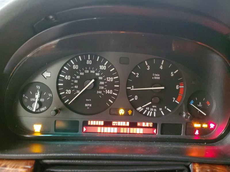 2001 BMW 740 i Automatic