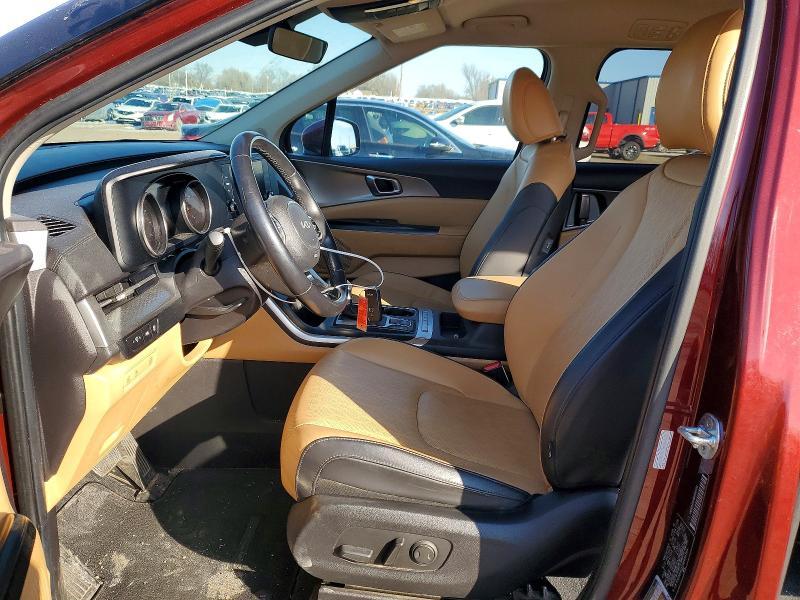 2022 KIA Carnival lx