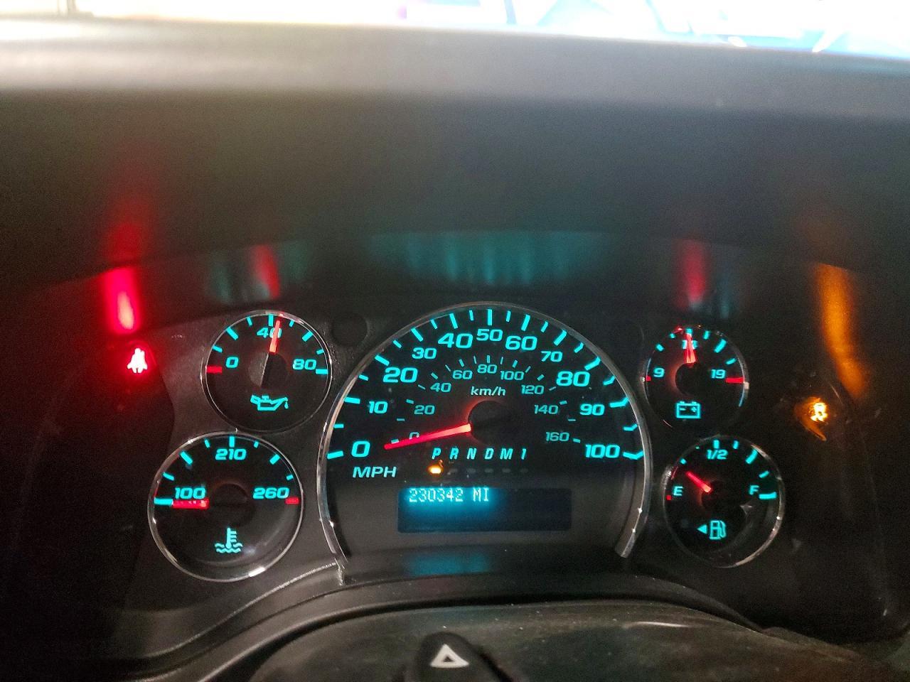 2013 Chevrolet Express G3500 Delivery Van