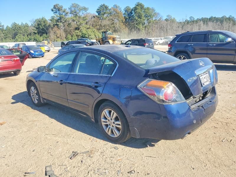 2010 Nissan Altima Base