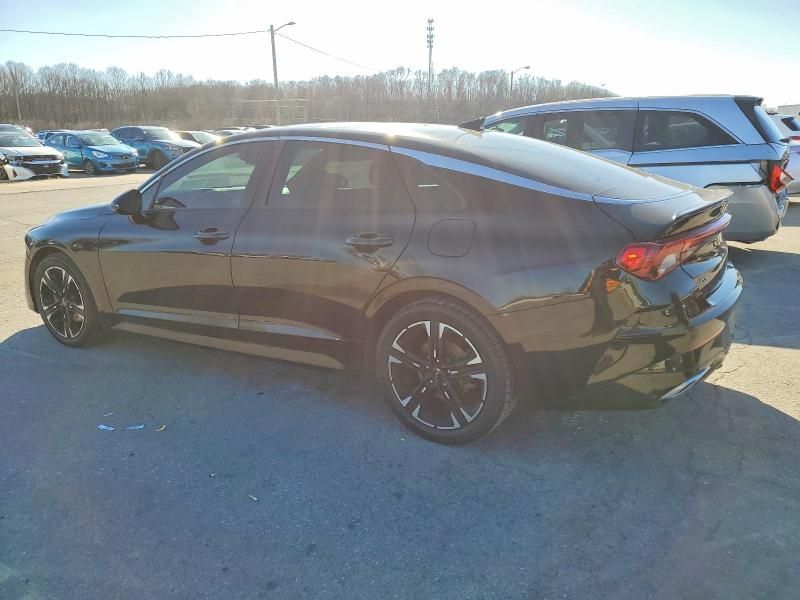 2022 KIA K5 gt Line
