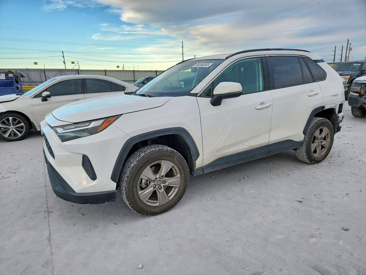 2023 Toyota Rav4 xle
