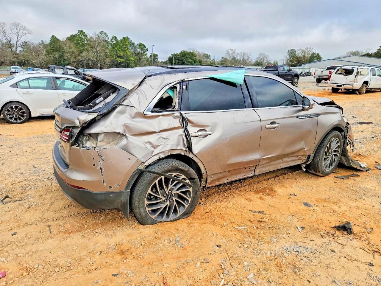 2020 Lincoln Nautilus Reserve