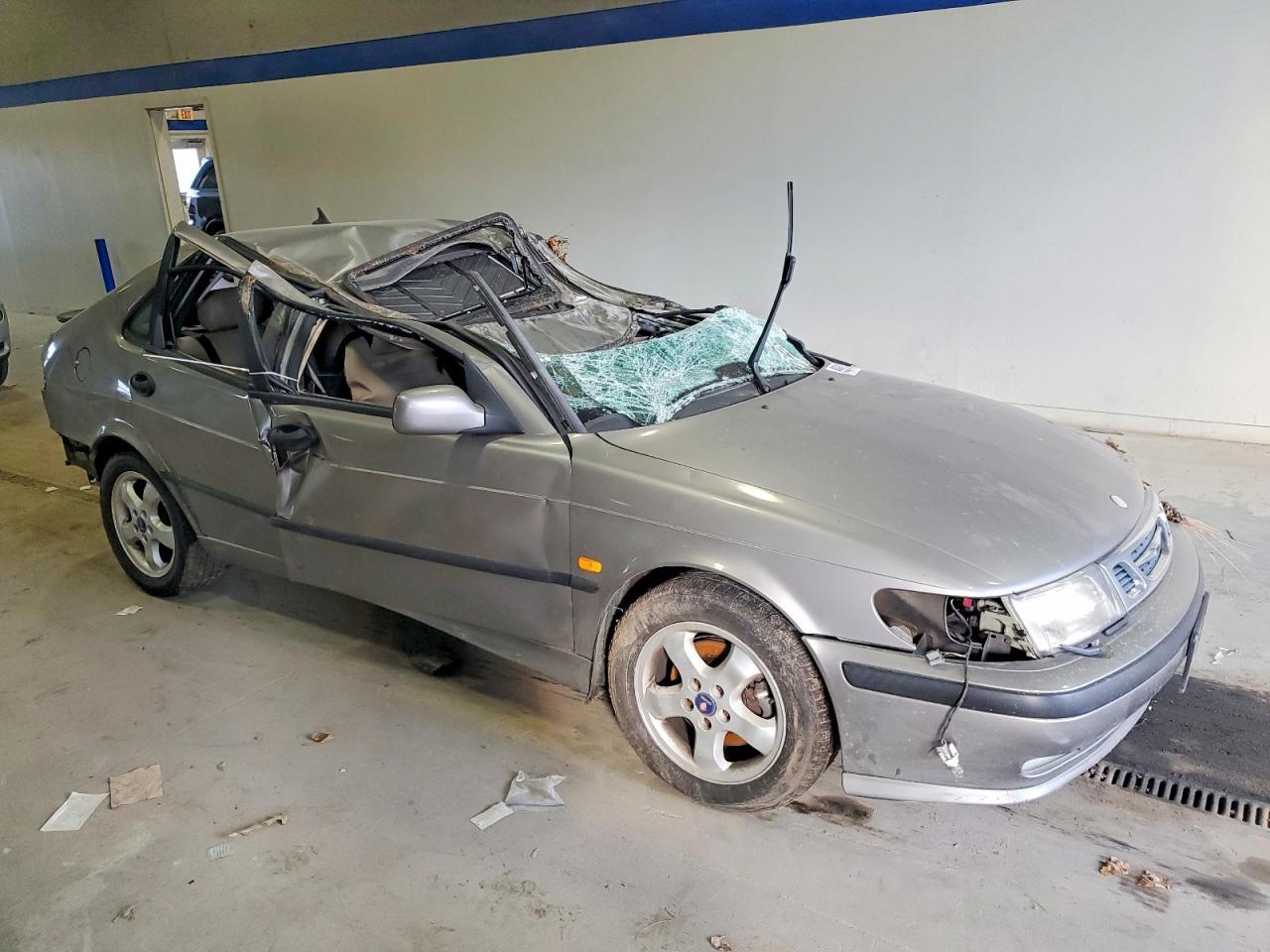 2001 Saab 9-3 se