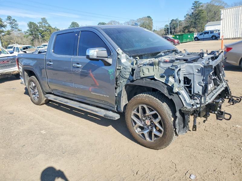 2026 GMC Sierra K1500 slt