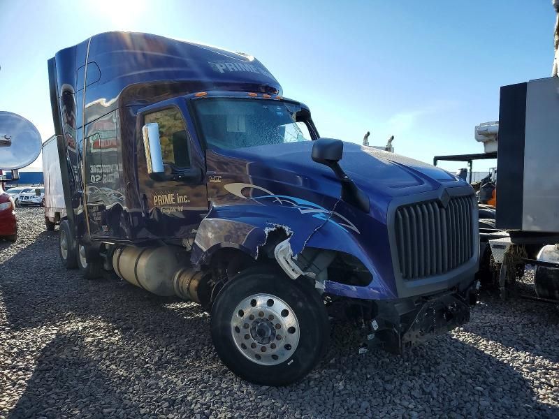 2022 International Lt625 Semi Truck