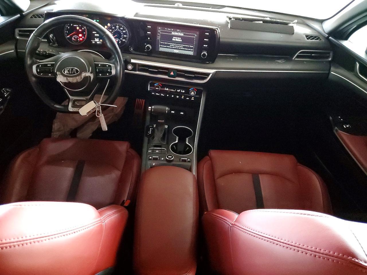 2021 KIA K5 gt Line