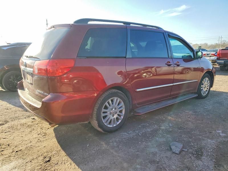 2009 Toyota Sienna xle