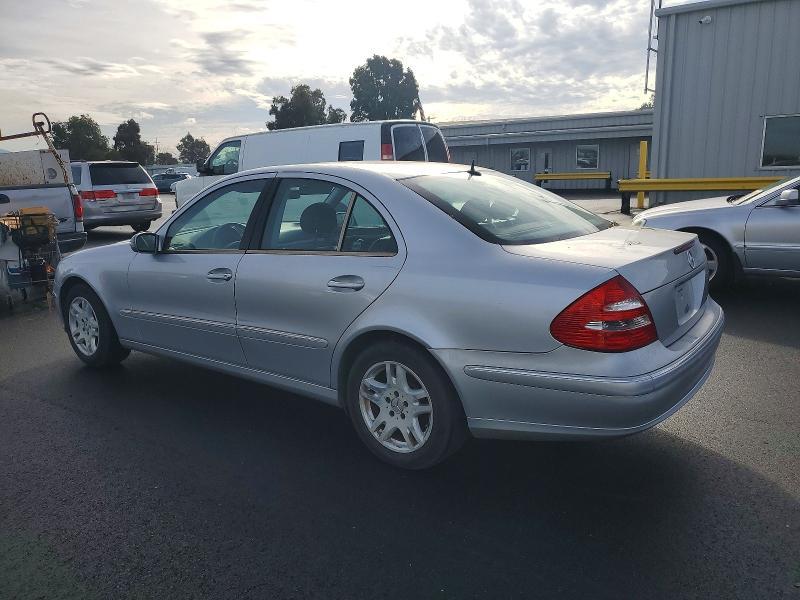 2003 Mercedes-Benz E 320