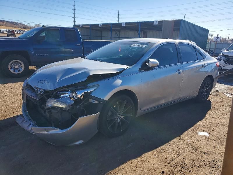 2015 Toyota Camry le