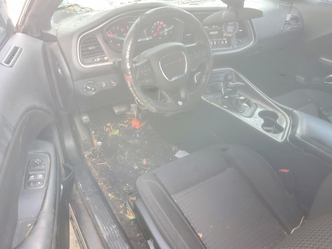 2022 Dodge Challenger sxt