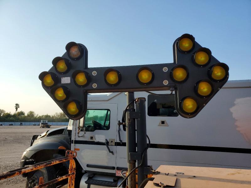 2001 Fenx 2001 Team Fenex Manhole Support Trailer