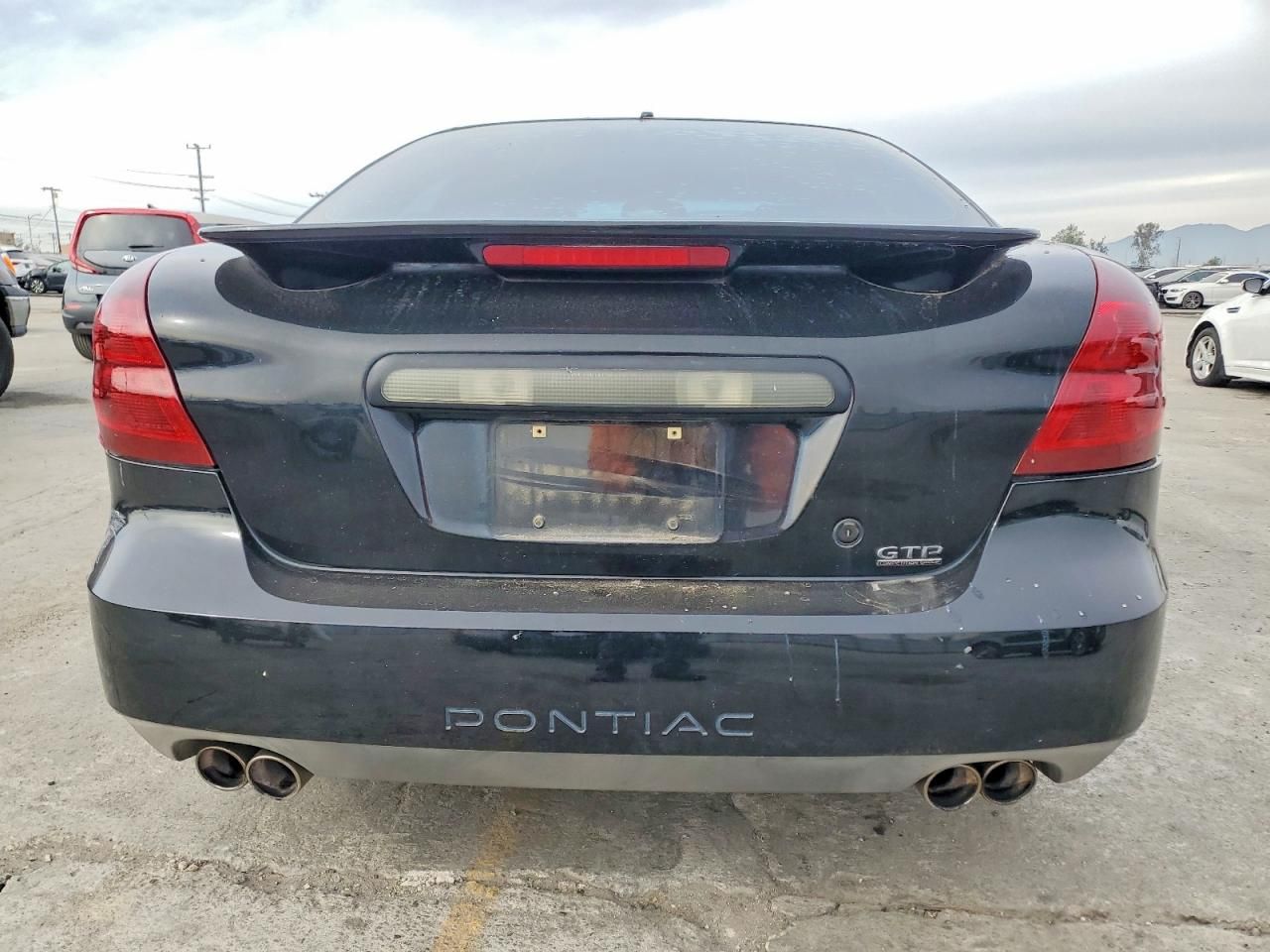 2004 Pontiac Gran Prix