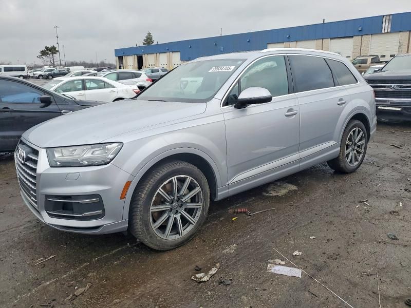 2019 Audi Q7 Premium Plus