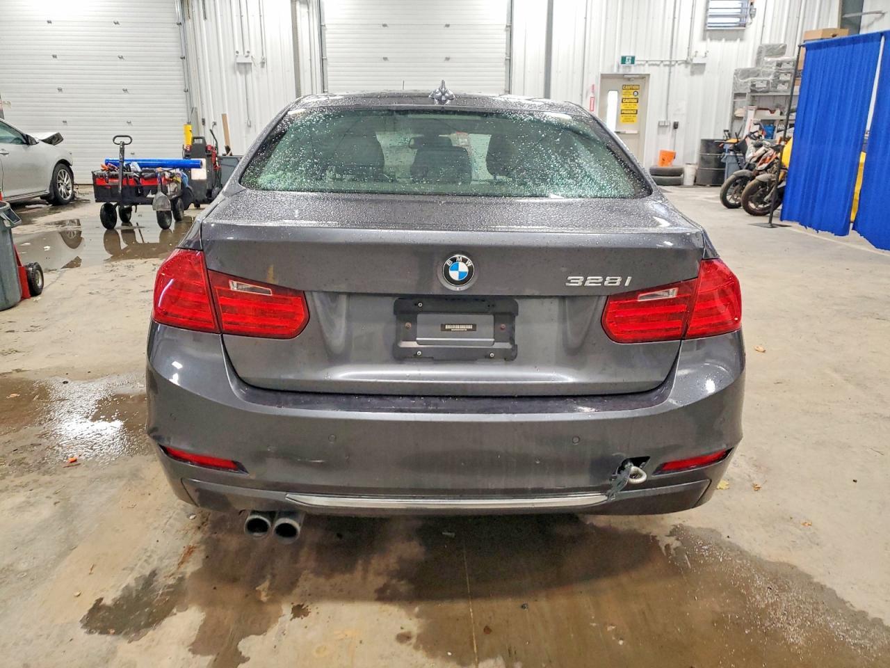 2012 BMW 328 i
