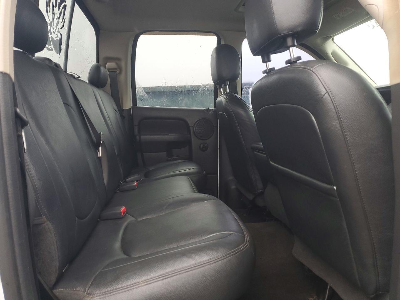 2005 Dodge RAM 1500 ST