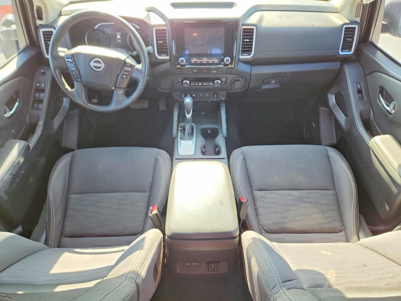2024 Nissan Frontier s