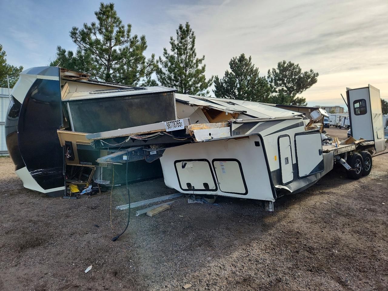 2018 Wildwood 2018 Foresriver Sierra 379