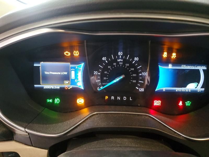 2015 Ford Fusion se Hybrid