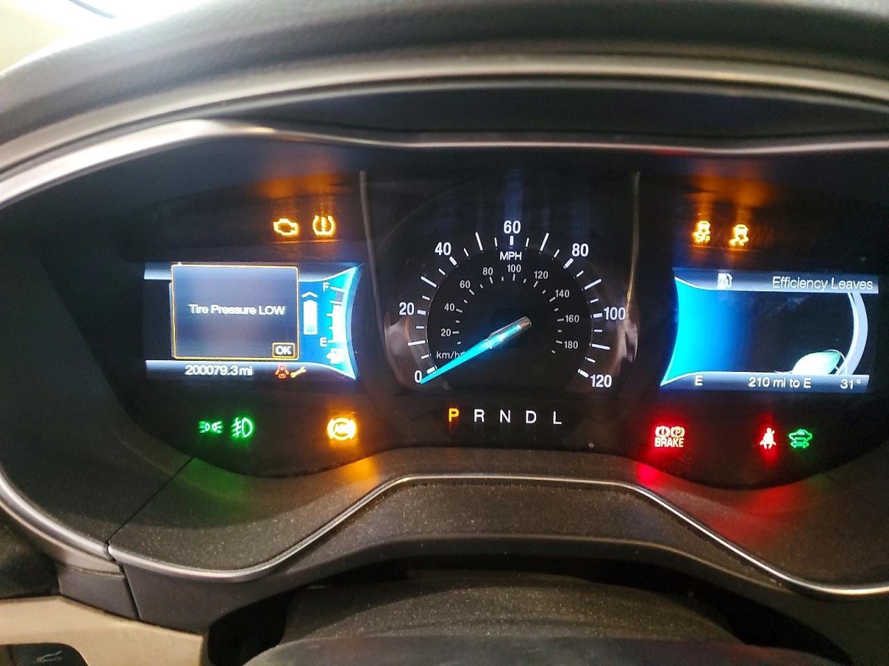 2015 Ford Fusion se Hybrid