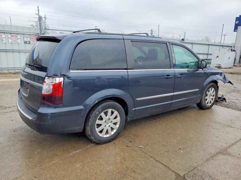 2013 Chrysler Town & Country Touring
