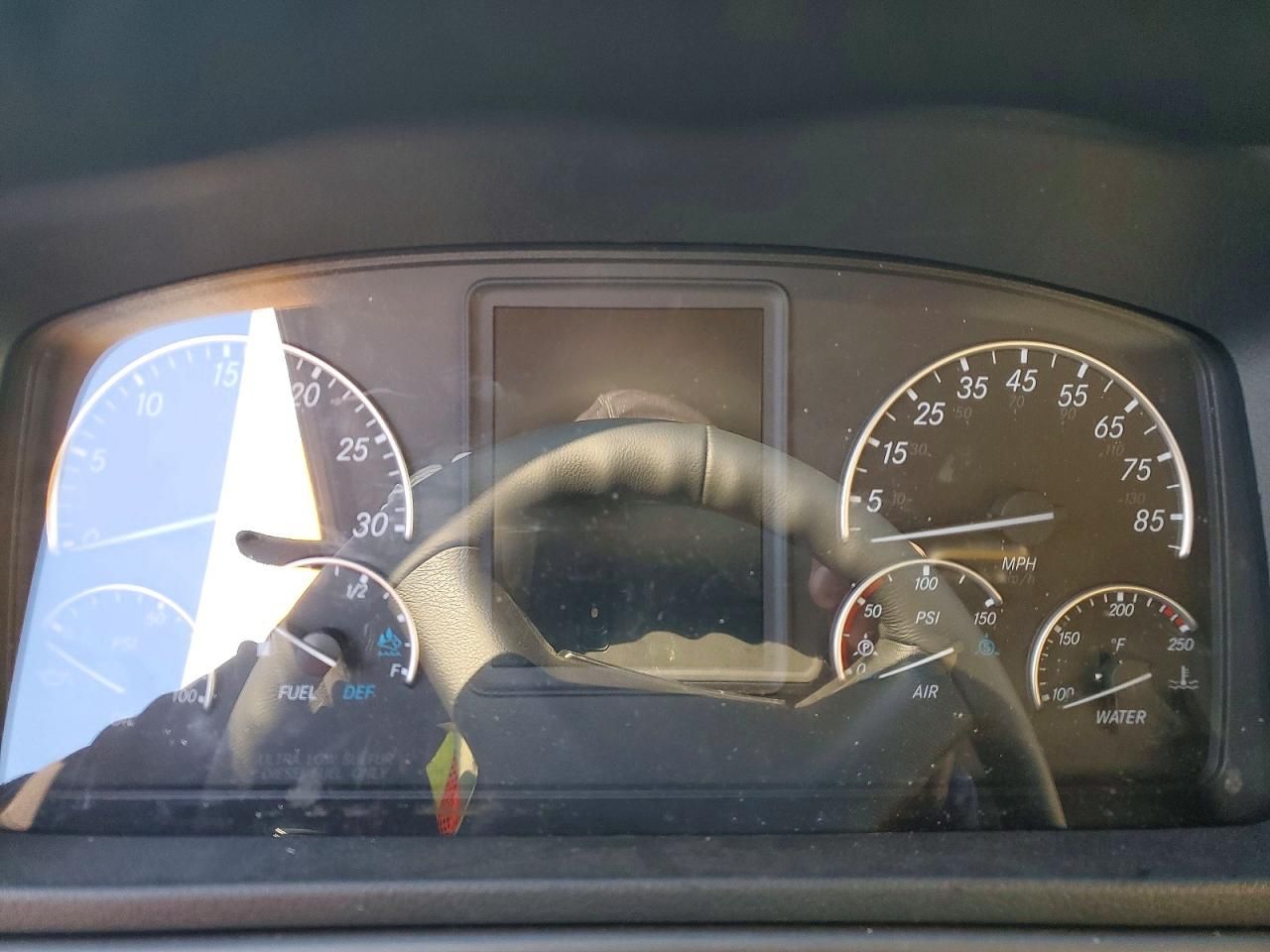 2026 Freightliner Business Class M2 box Truck