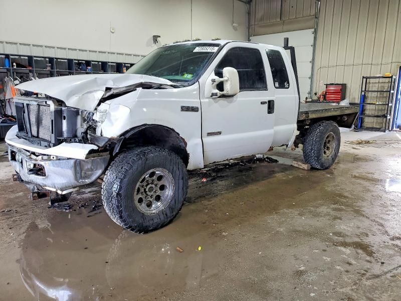 2005 Ford Super Duty F-250 lar
