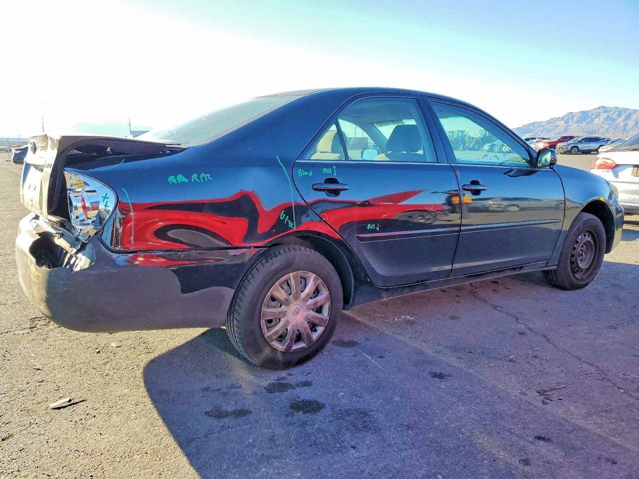 2005 Toyota Camry le