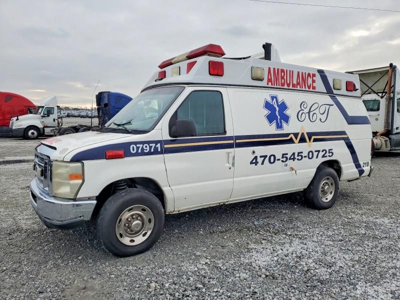2002 Ford Econoline E350 Super Duty Van