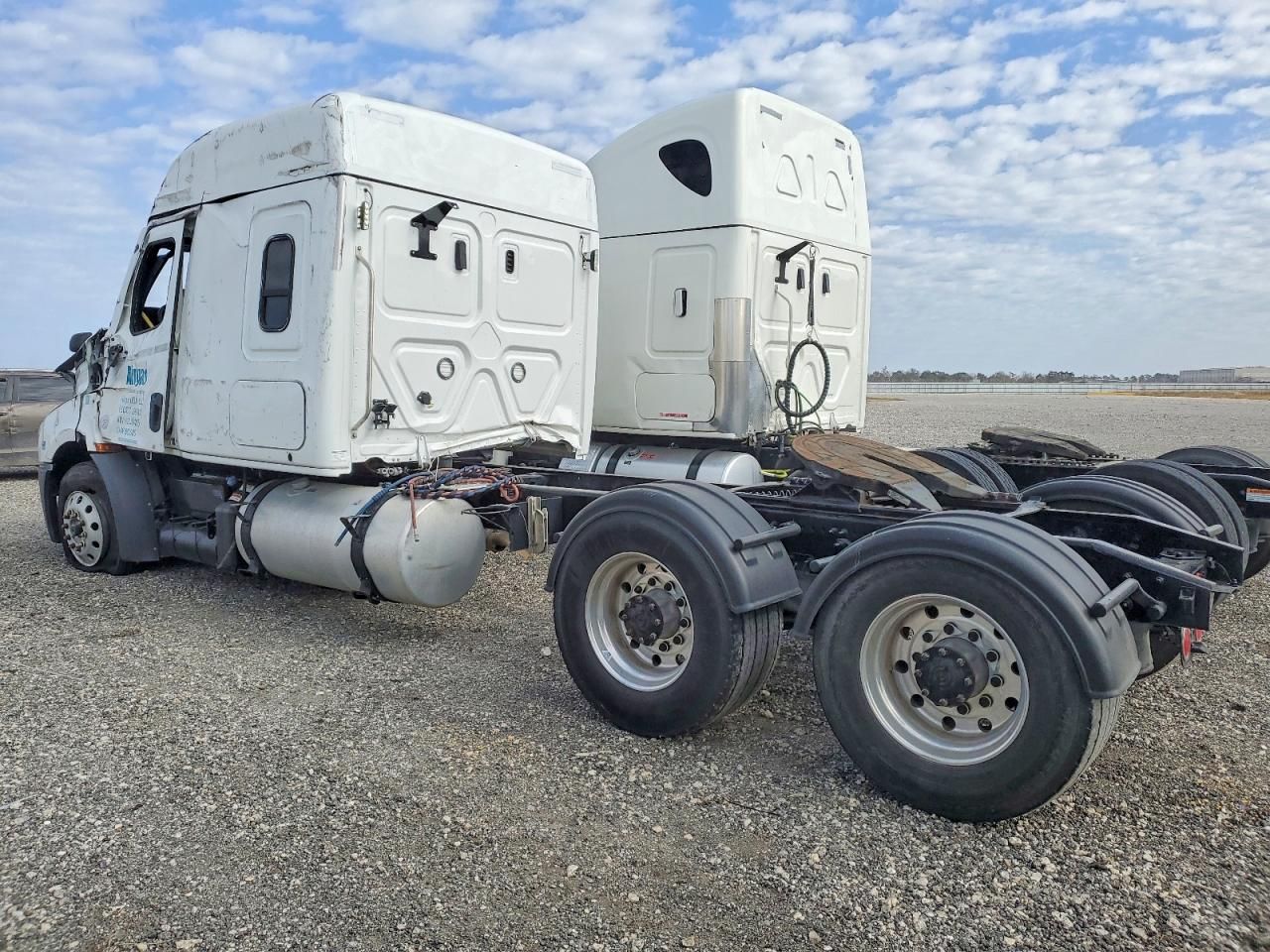 2024 Freightliner Cascadia 116 Semi Truck