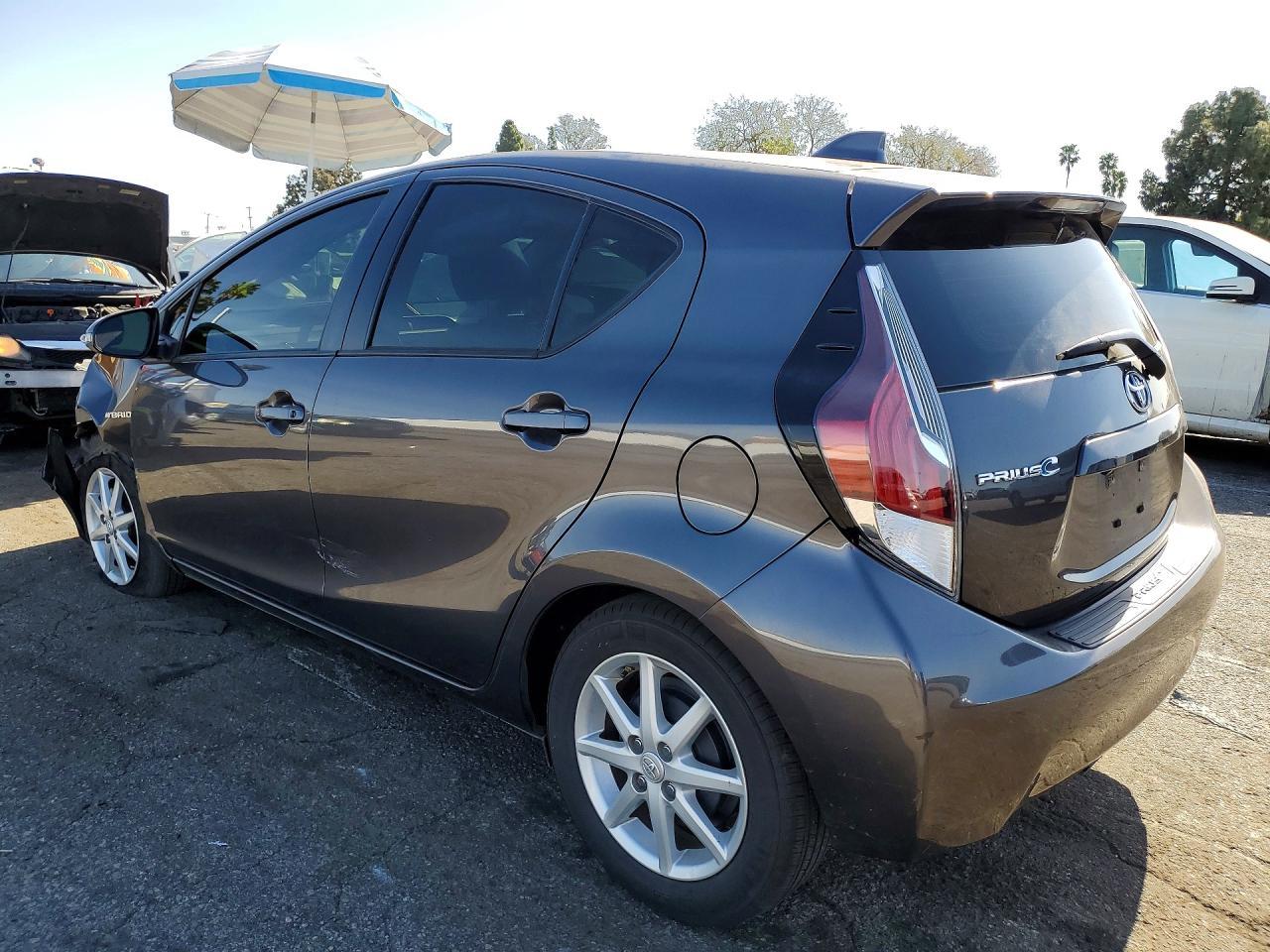 2016 Toyota Prius c