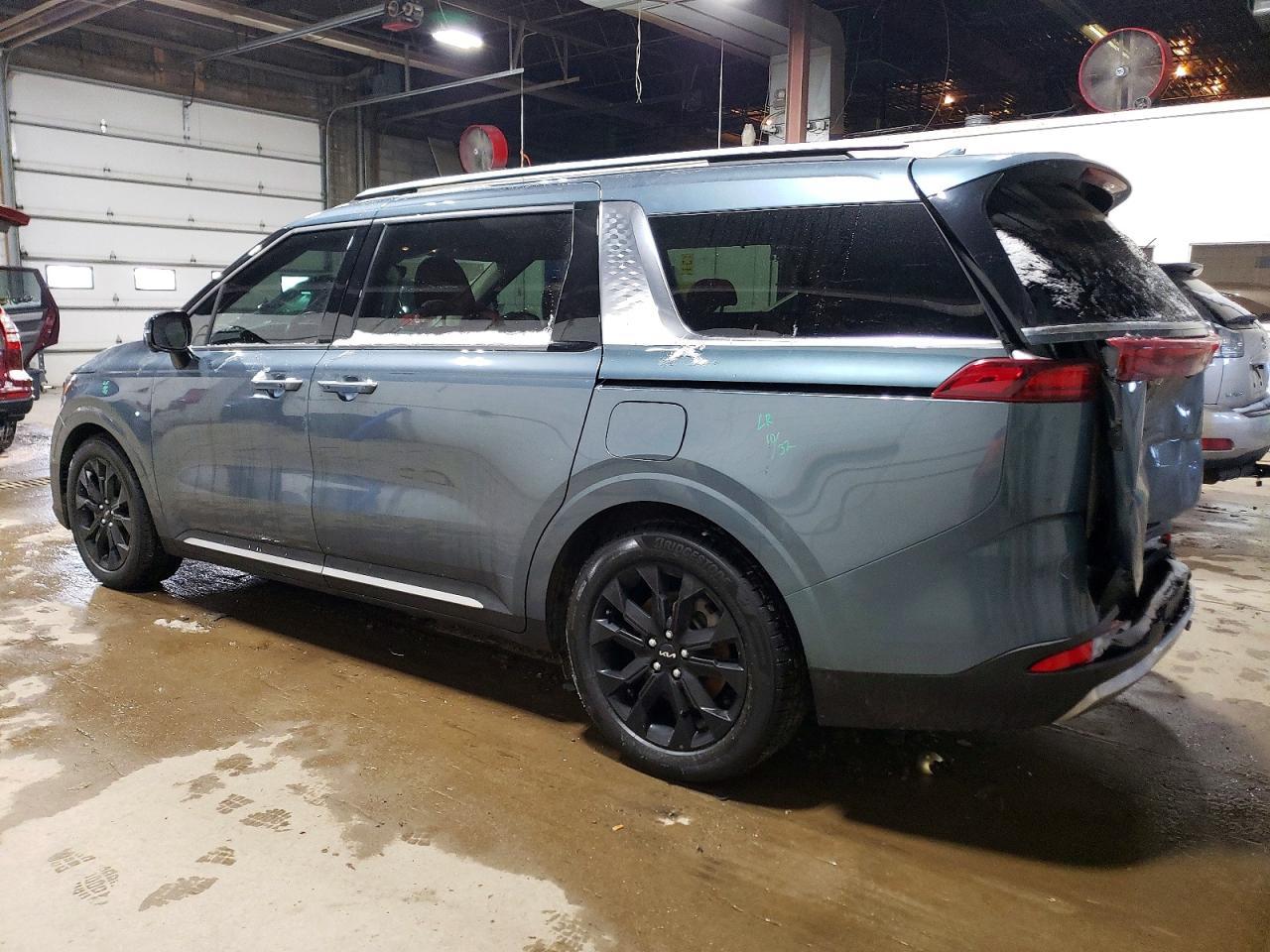 2022 KIA Carnival sx