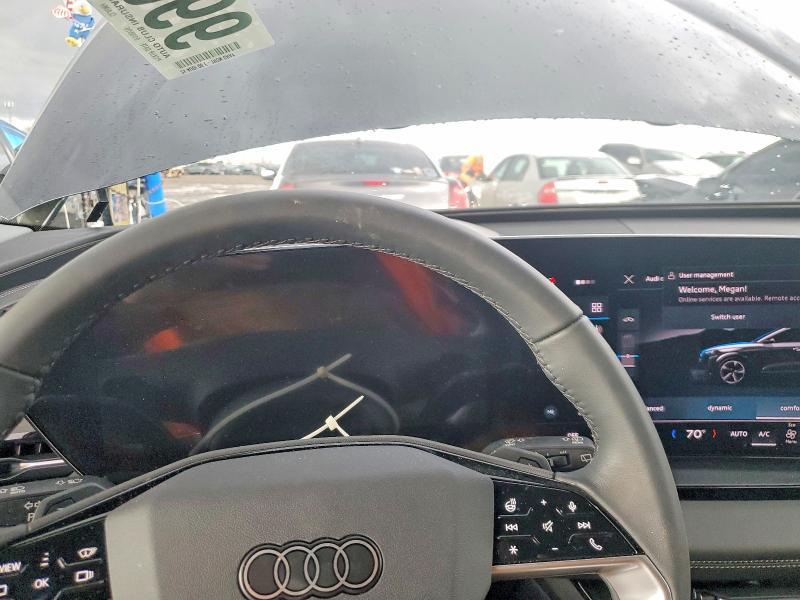 2025 Audi Q6 E-tron Prestige