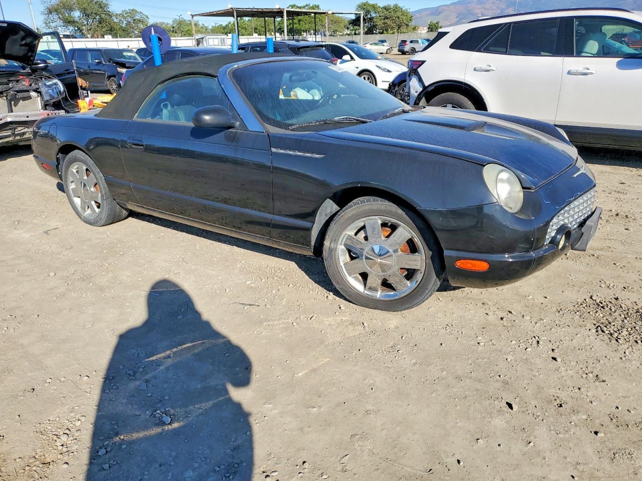 2002 Ford Thunderbird