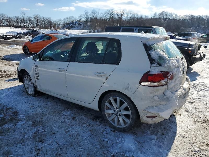 2011 Volkswagen Golf