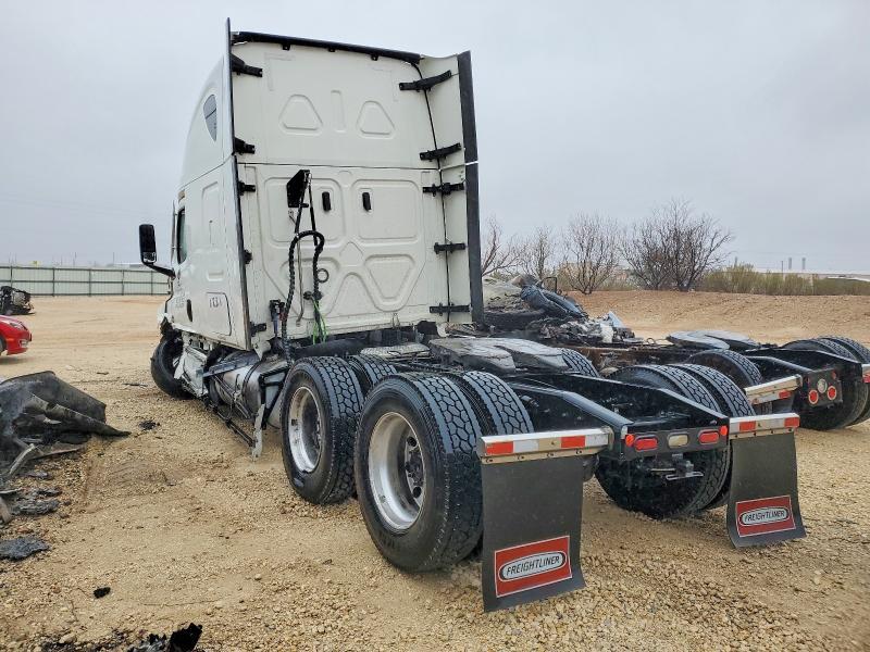 2021 Freightliner Cascadia 126 Semi Truck