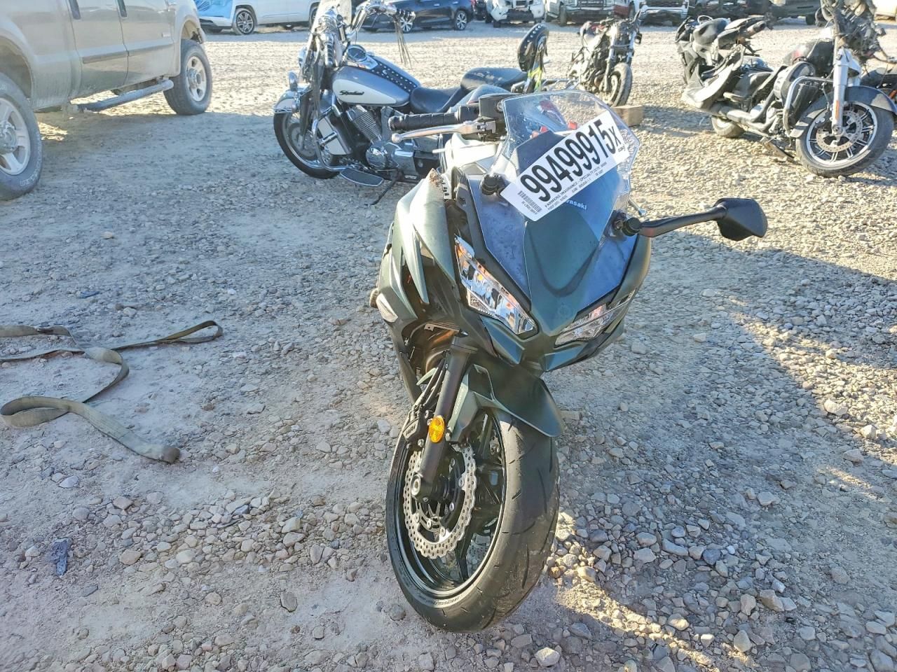 2025 Kawasaki EX650 P