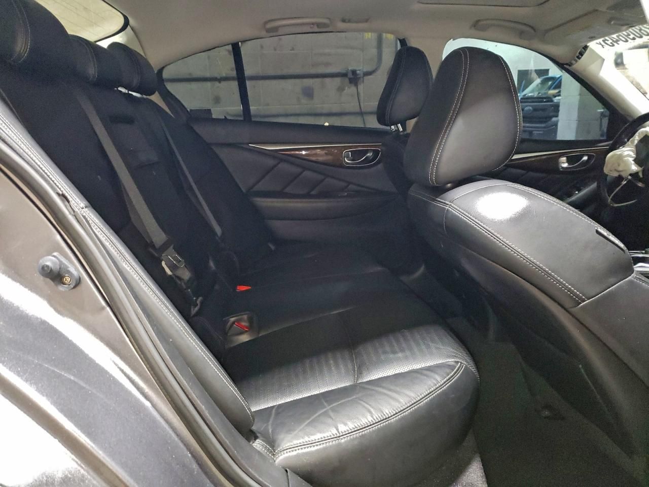 2014 Infiniti Q50 Base