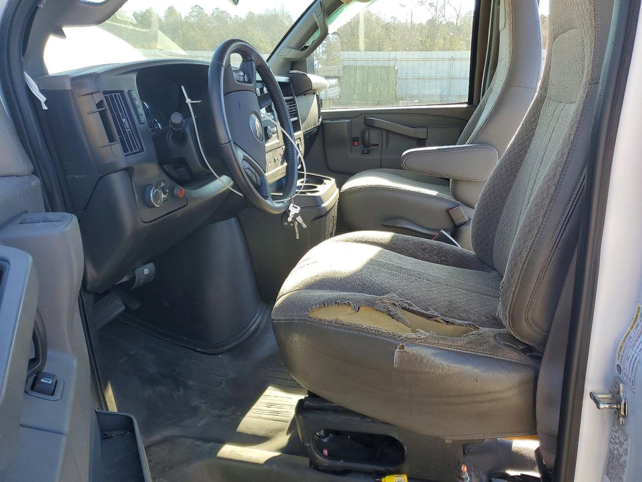 2023 Chevrolet Express G3500