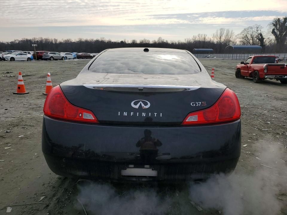 2009 Infiniti G37 Base