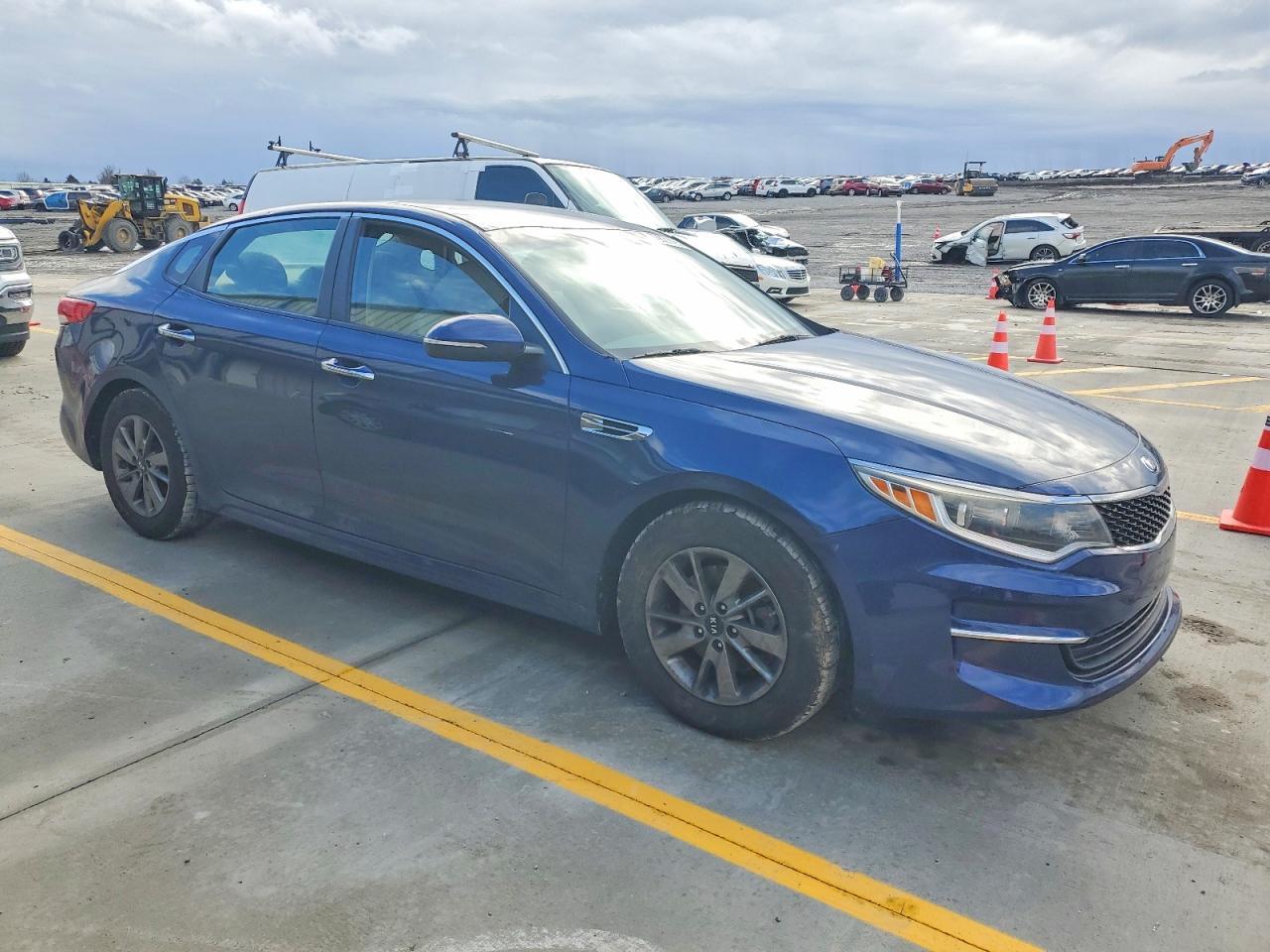 2016 KIA Optima lx
