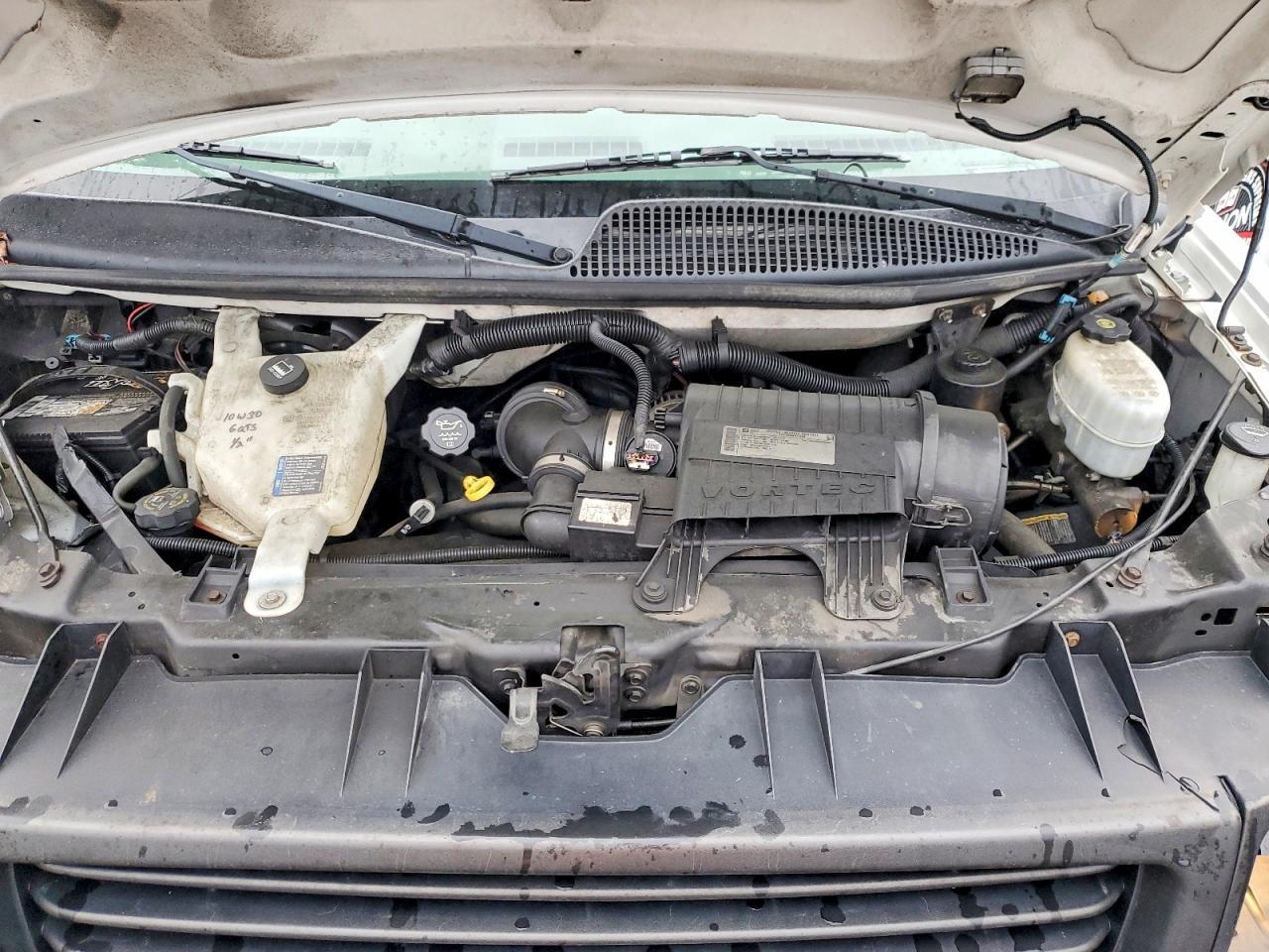 2013 GMC Savana G2500 ls