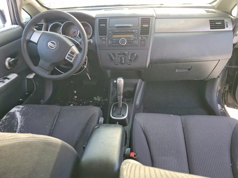 2009 Nissan Versa s