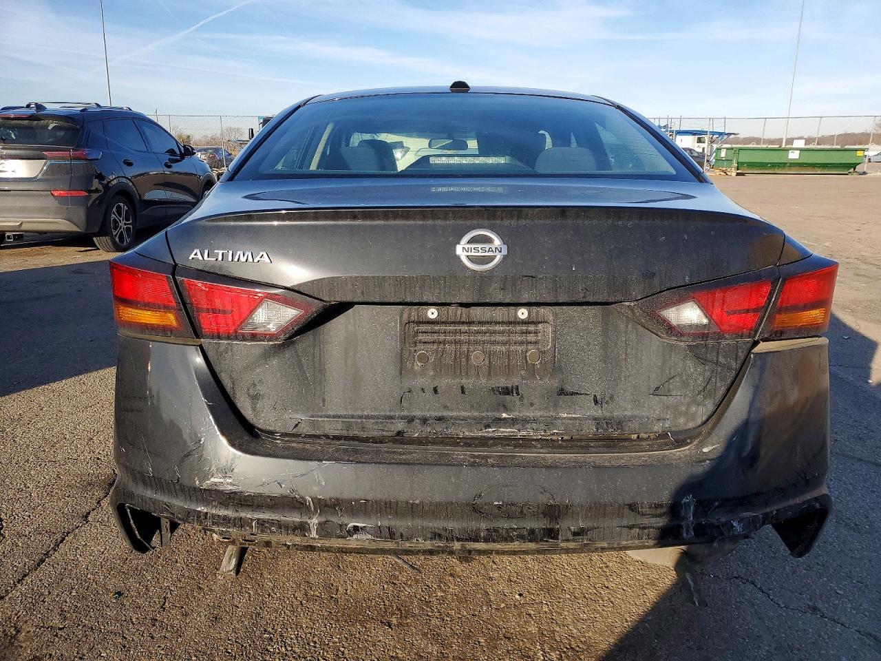 2019 Nissan Altima s