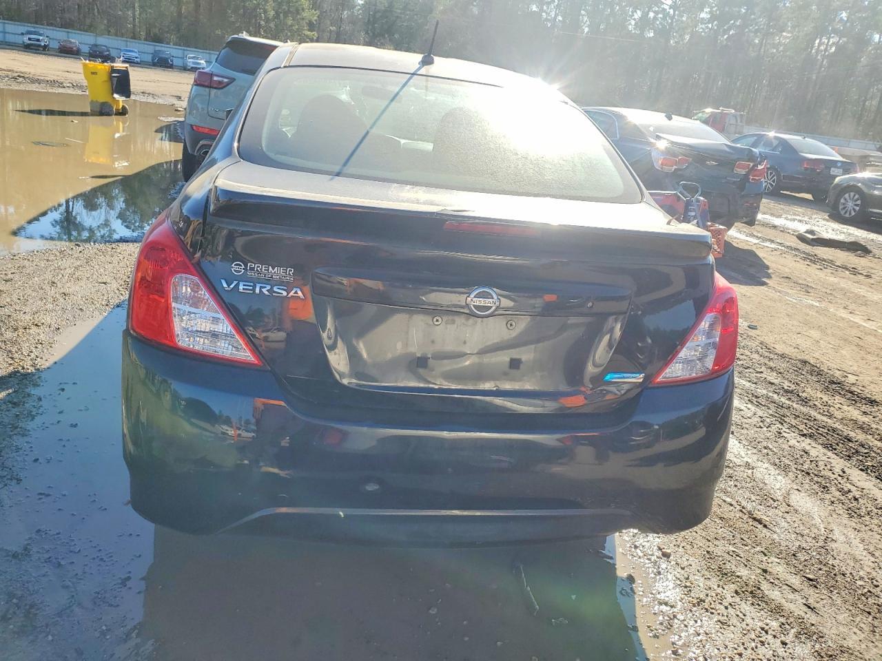2016 Nissan Versa s