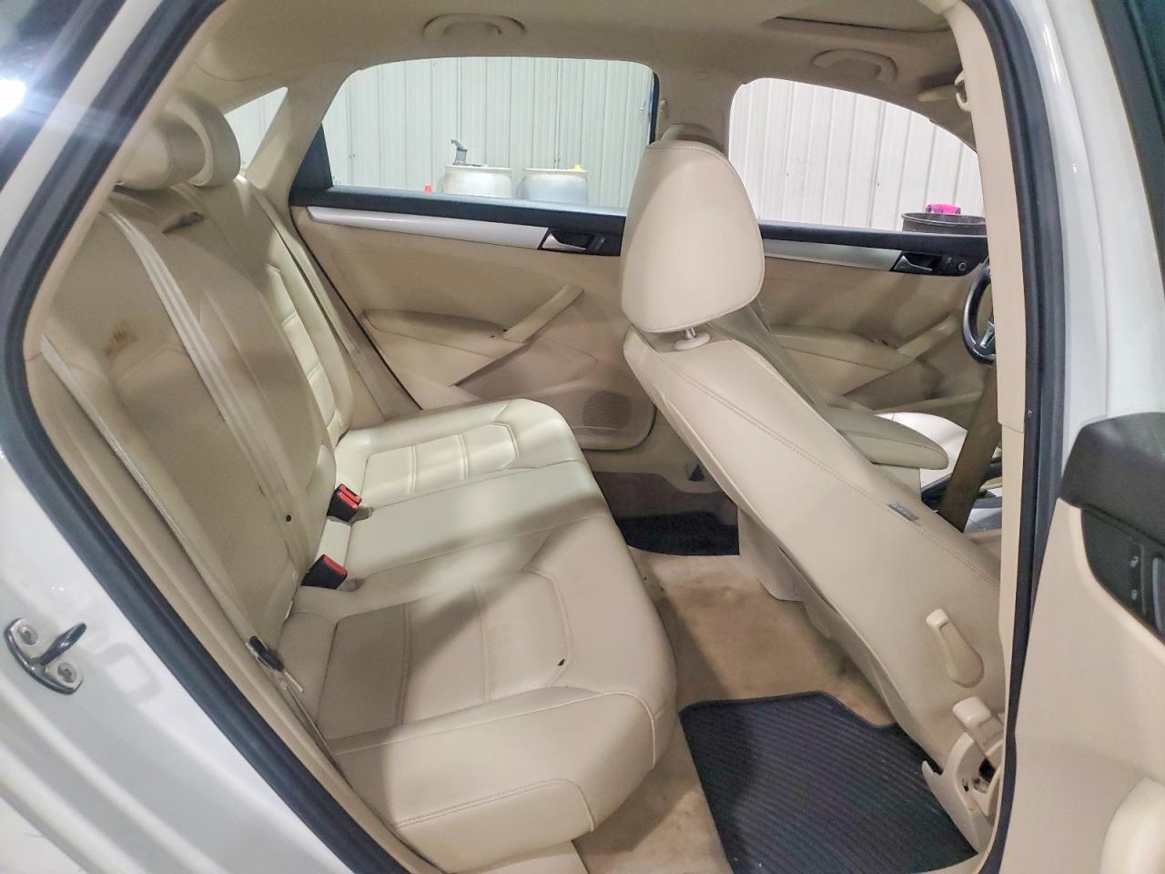 2012 Volkswagen Passat se