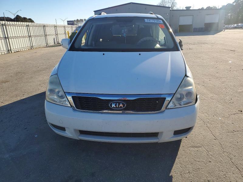 2012 KIA Sedona lx